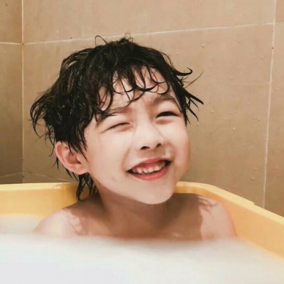 一男一女可爱小孩微信情侣头像