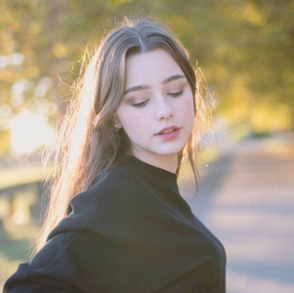 最潮性感微信欧美女生头像