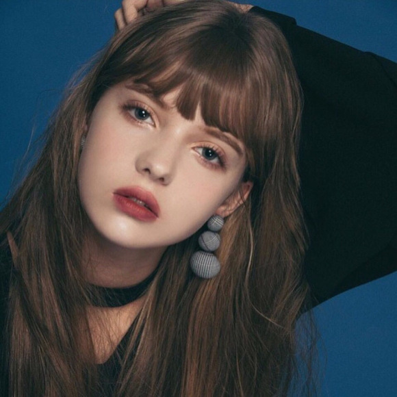 最潮性感微信欧美女生头像