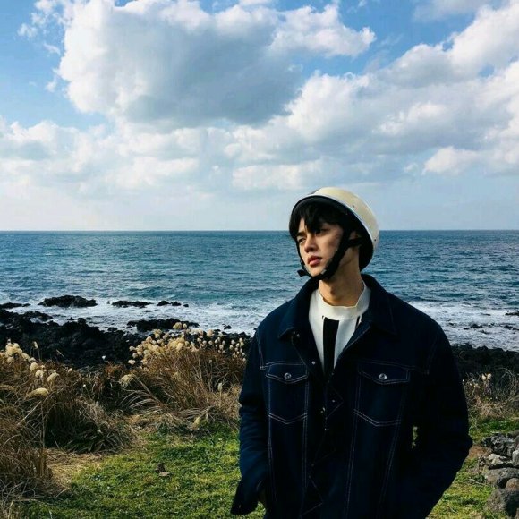 微信最潮帅气性感小哥哥男生头像