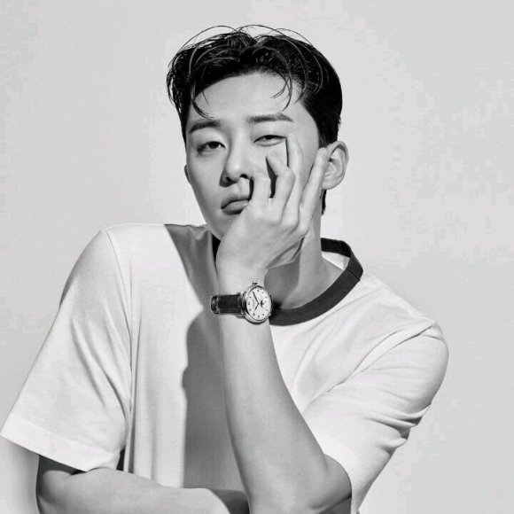 微信最潮帅气性感小哥哥男生头像