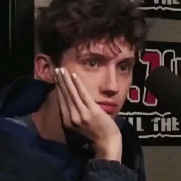 冷酷帅气最潮性感微信男生头像