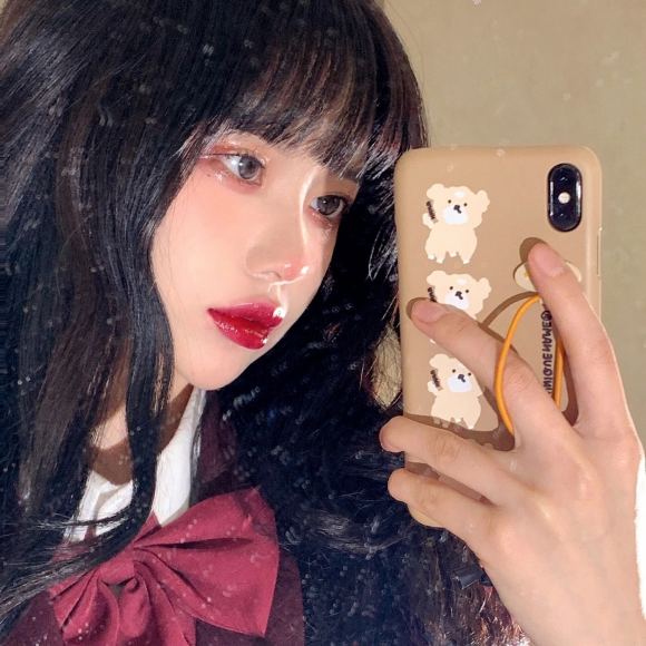 御姐时尚洒脱微信女生头像