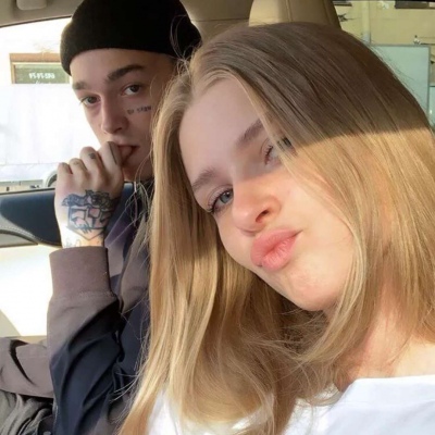 2020微信最新欧美主题情侣头像