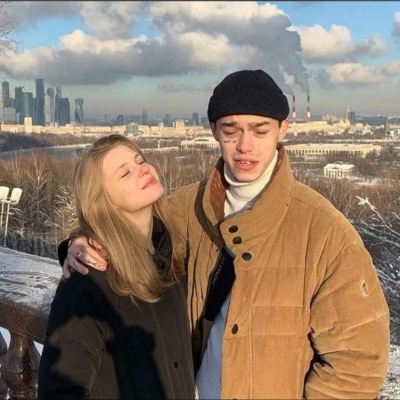 2020微信最新欧美主题情侣头像