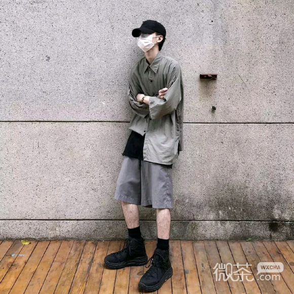 微信帅气迷人性感最潮男生头像