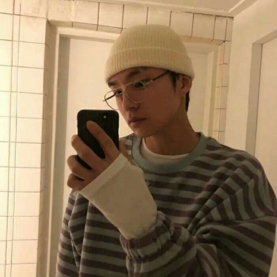 帅气迷人的微信高颜值男生头像