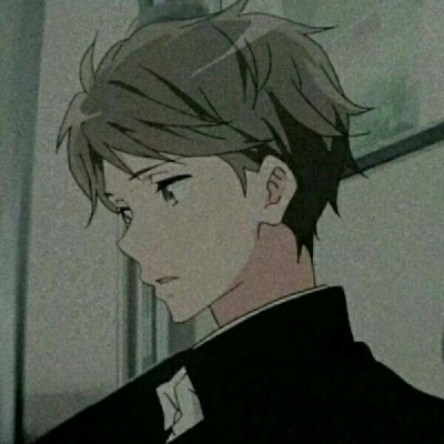 高清旧漫风格的微信二次元男生头像