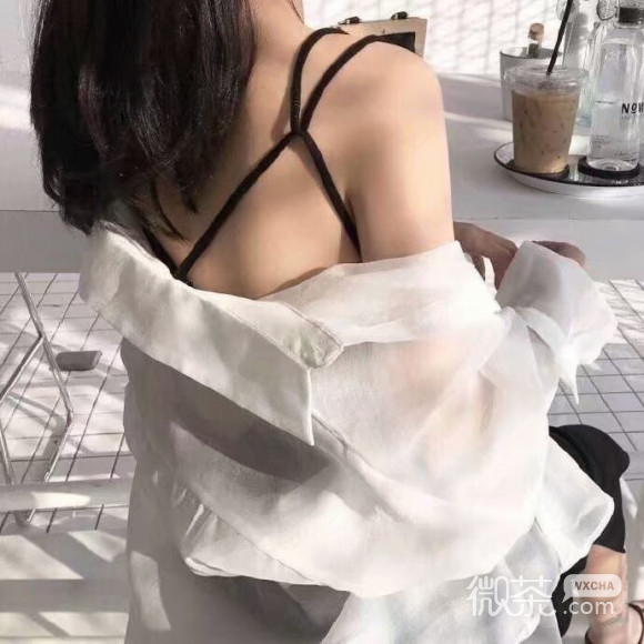 微信最潮深沉女生头像