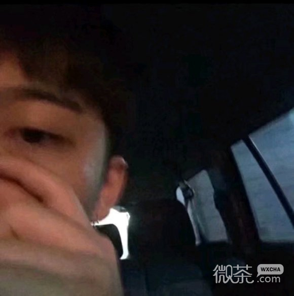 最潮洒脱阳光微信男生头像