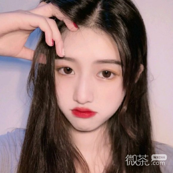 微信酷酷的阳光御姐女生头像