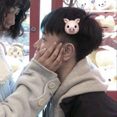 酷炫帅气的微信真人情侣头像