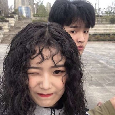 酷炫帅气的微信真人情侣头像