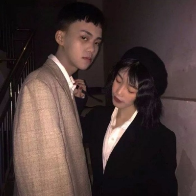 酷炫帅气的微信真人情侣头像