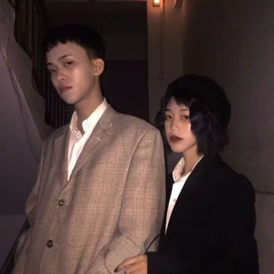 酷炫帅气的微信真人情侣头像