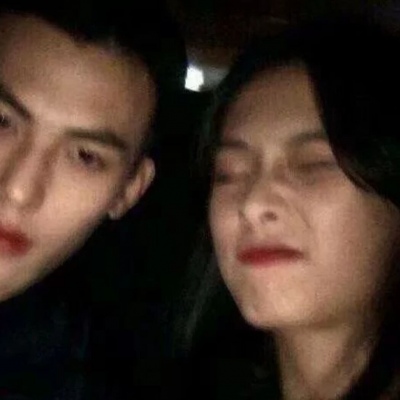 酷炫帅气的微信真人情侣头像
