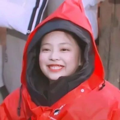 搞笑沙雕的微信逗比女生头像