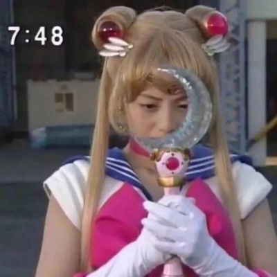 搞笑沙雕的微信逗比女生头像