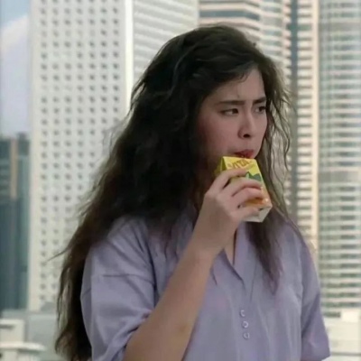 搞笑沙雕的微信逗比女生头像