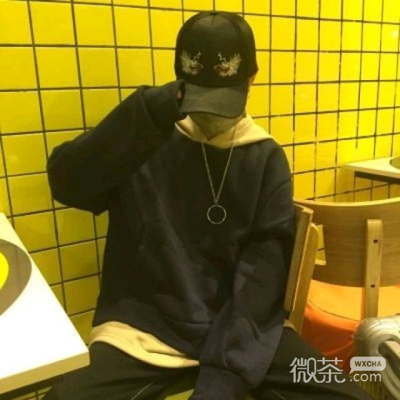 微信最潮性感阳光男生头像