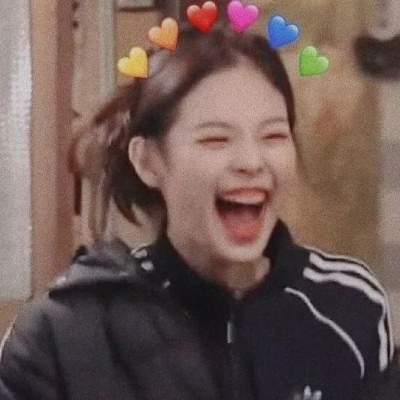 搞笑沙雕的微信逗比女生头像