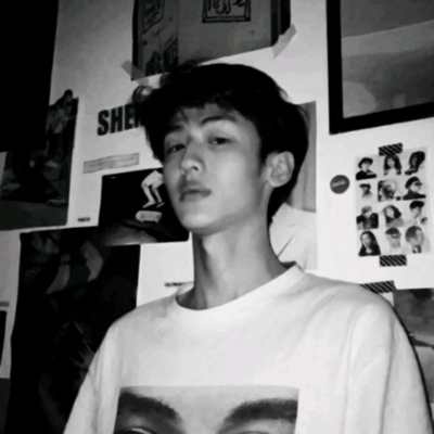 唯美有意境的微信黑白情侣头像