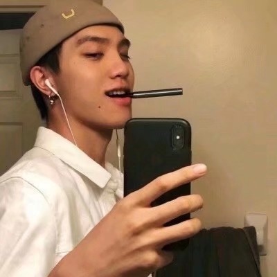 霸气酷炫的微信时尚男生头像