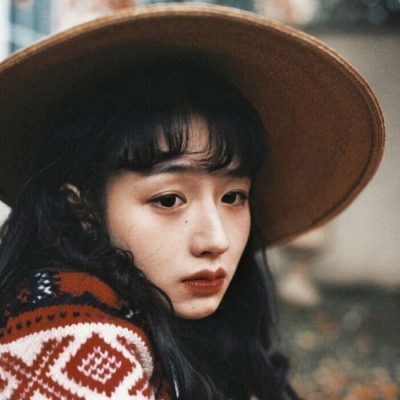 文艺知性的微信小清新女生头像