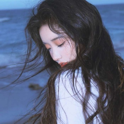 唯美伤感的微信非主流女生头像