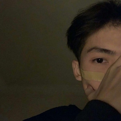 好看小清新的微信真人男生头像