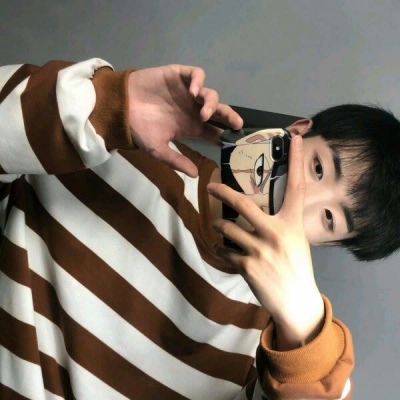 好看小清新的微信真人男生头像