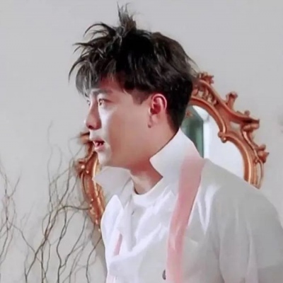 唯美复古港风的微信情侣头像