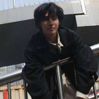 搞笑沙雕风格的微信男生头像