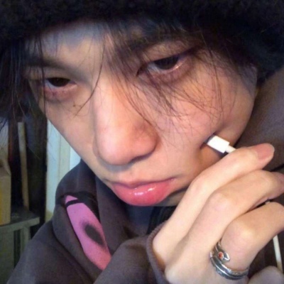 搞笑沙雕风格的微信男生头像