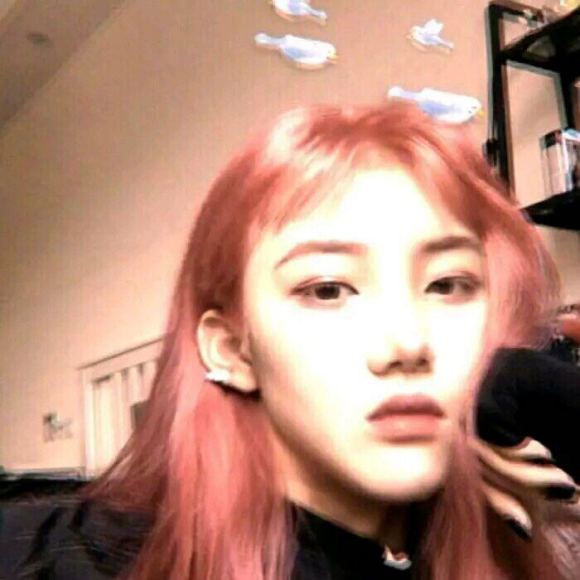 长发小清新文艺最潮微信女生头像