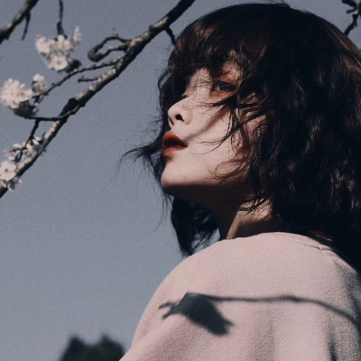 唯美有意境的微信伤感闺蜜头像