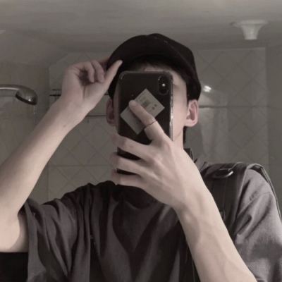 文艺帅气的微信小清新男生头像