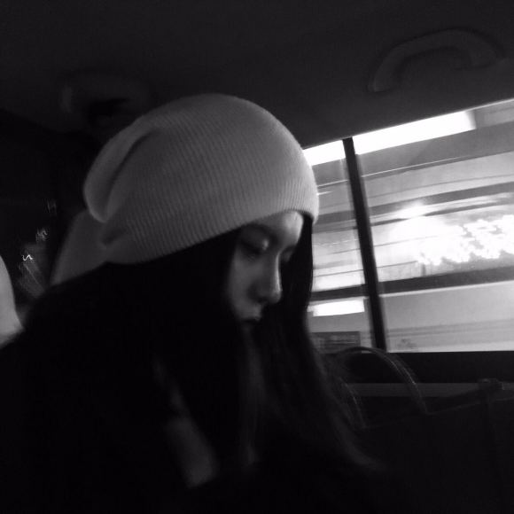 长发小清新文艺最潮微信女生头像