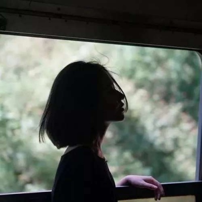 唯美意境的微信影子情侣头像
