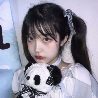 潮流好看的微信原宿风女生头像