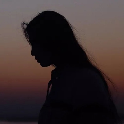 唯美意境的微信影子情侣头像