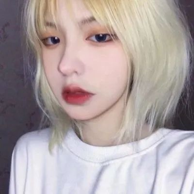 狂拽酷炫的微信非主流女生头像