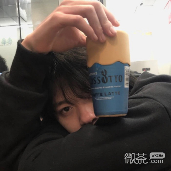 微信迷人酷酷的男生头像