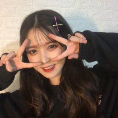 优质好看的微信小清新女生图片