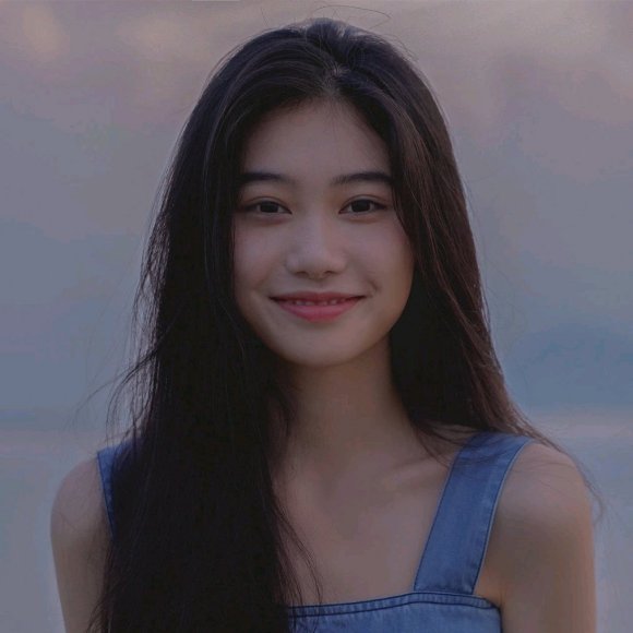 成熟冷酷搞怪微信女生头像