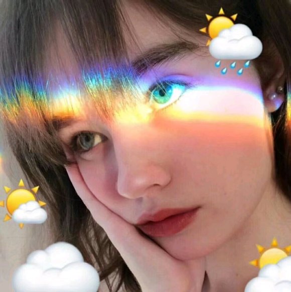 成熟冷酷搞怪微信女生头像