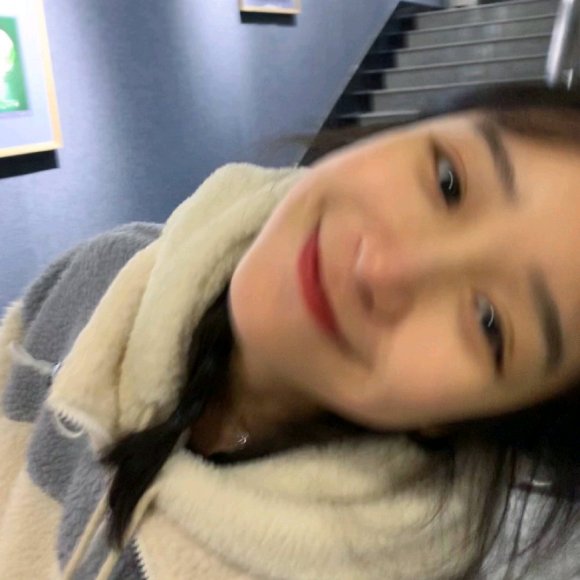 成熟冷酷搞怪微信女生头像