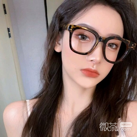 好看小清新气质最潮微信快手网红女生头像
