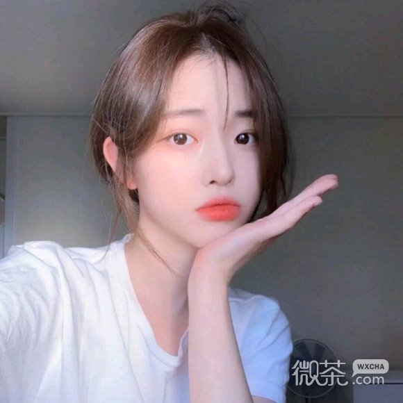 好看小清新气质最潮微信快手网红女生头像
