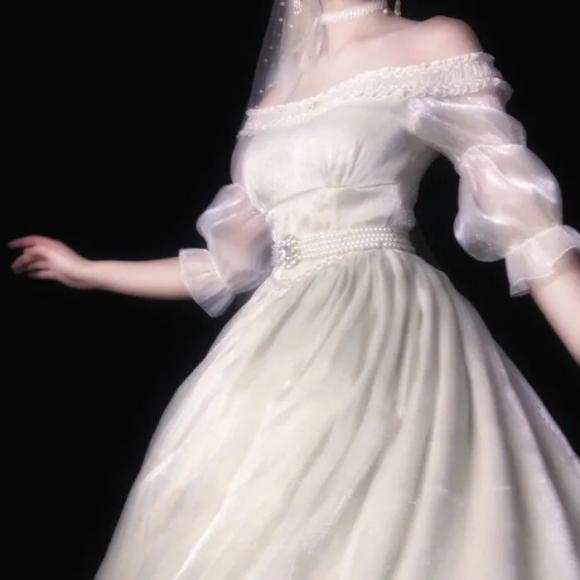 成熟长发最潮时尚微信女生头像